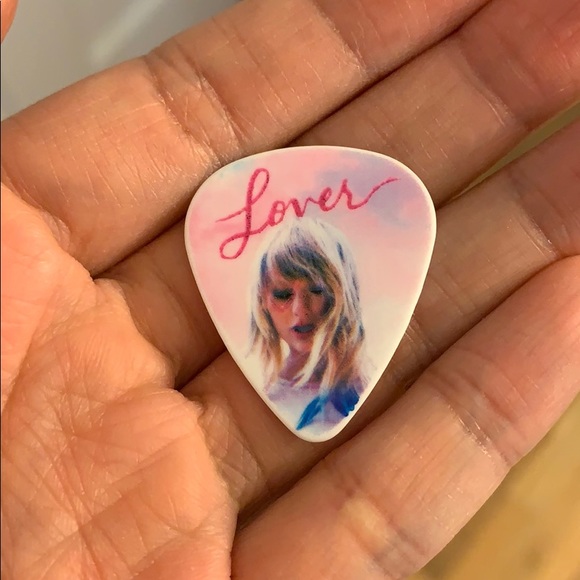 Taylor Swift Lover Guitar Pick